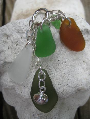 Image of Four banger with charm